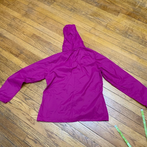 L.L. Bean - Picture 4 of 7